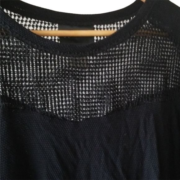 STELLA NORA | mesh style cutout top/blouse - Picture 4 of 5
